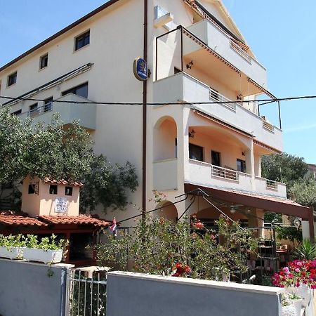 Pansion Ruzica Bed & Breakfast Trogir Luaran gambar